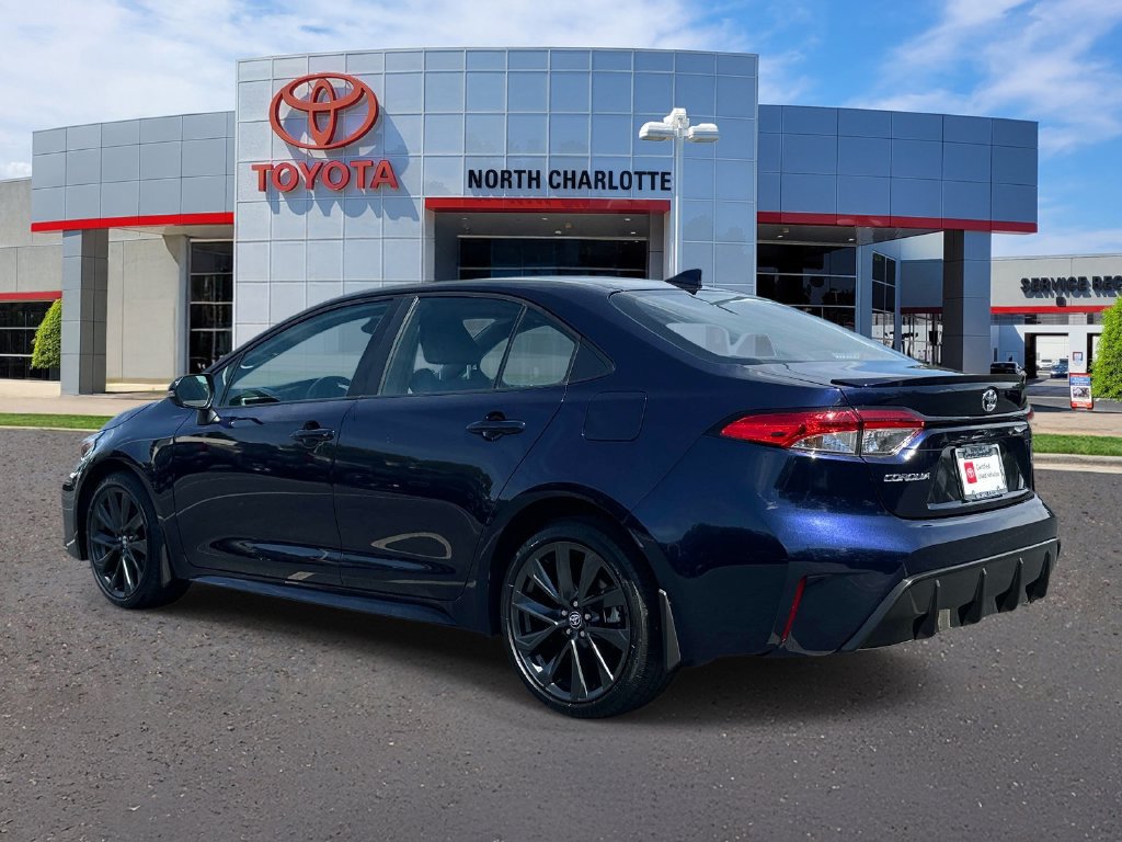 Used 2024 Toyota Corolla SE FWD image 5