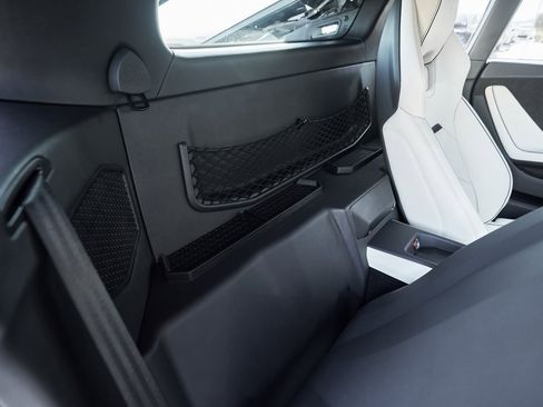 Used 2022 Lamborghini Huracan EVO image 39