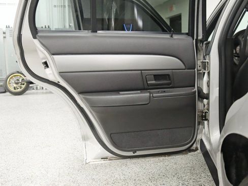 Used 2004 Mercury Marauder image 29