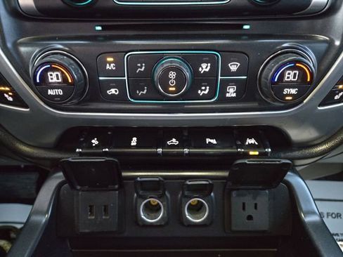 Used 2018 GMC Sierra 1500 SLT image 25