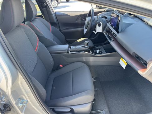 New 2026 Toyota Prius Plug-In Hybrid image 8