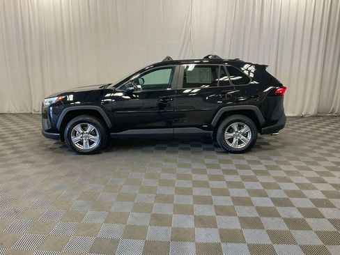 Used 2024 Toyota RAV4 XLE w/ Convenience Package AWD/4WD image 5