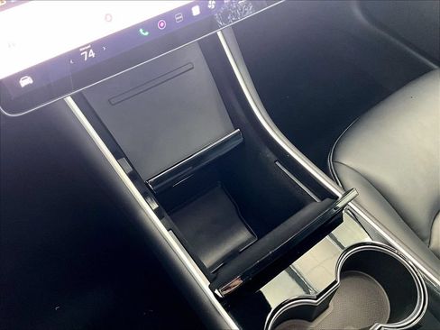 Used 2019 Tesla Model 3 Standard Range Plus RWD image 31