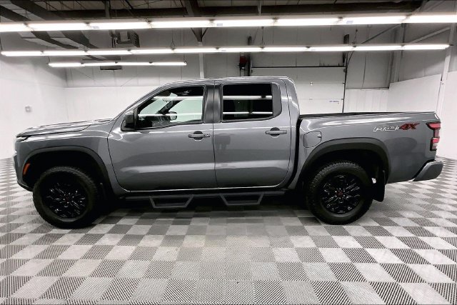 Used 2024 Nissan Frontier PRO-4X w/ Off-Road Protection Package AWD/4WD image 14