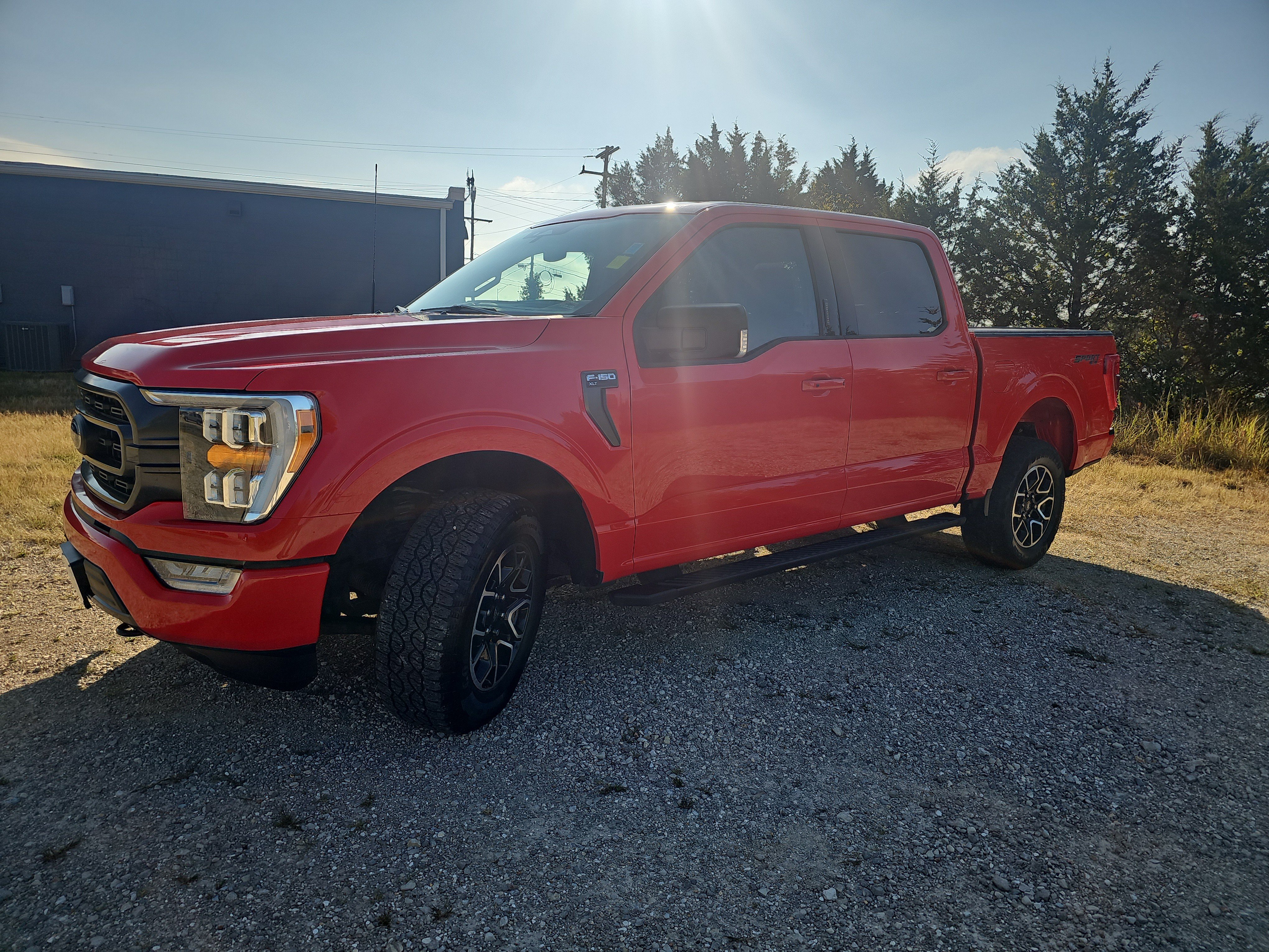 Used 2022 Ford F150 XLT w/ Equipment Group 302A High AWD/4WD image 8