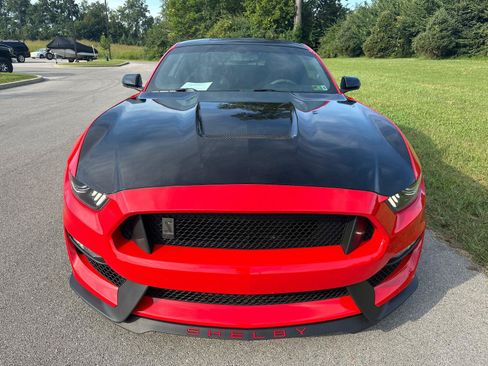 Used 2017 Ford Mustang Shelby GT350 w/ Electronics Package RWD image 3