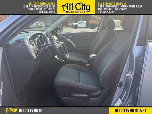 Used 2008 Toyota Matrix XR image 5