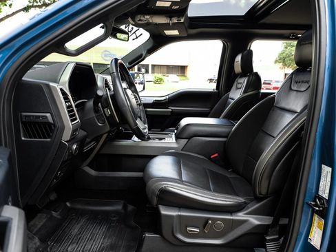 Used 2019 Ford F150 Raptor w/ Equipment Group 802A Luxury AWD/4WD image 3