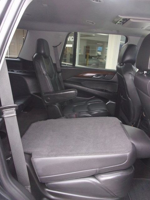 Used 2020 Cadillac Escalade Premium Luxury AWD/4WD image 41