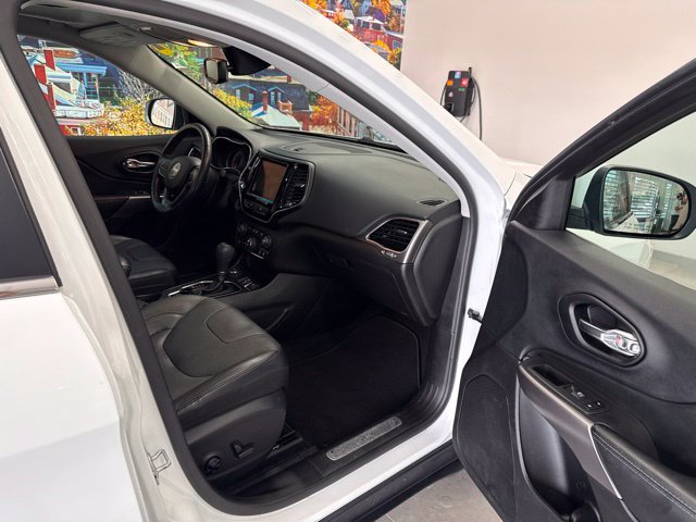 Used 2021 Jeep Cherokee Limited AWD/4WD image 57
