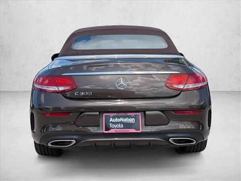 Used 2018 Mercedes-Benz C 300 Cabriolet image 7
