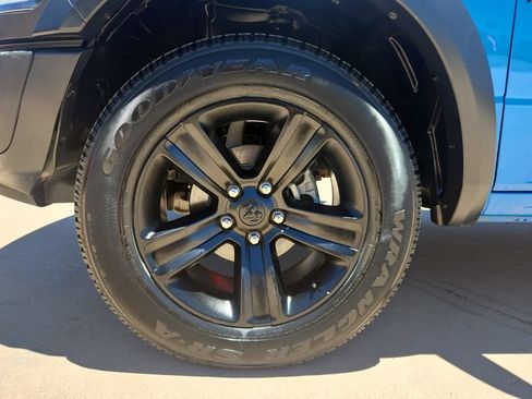 Used 2021 RAM 1500 Warlock w/ Luxury Group AWD/4WD image 8