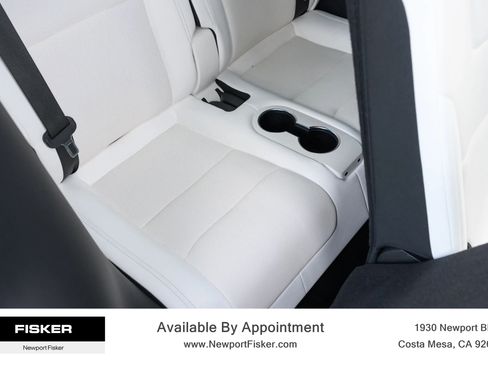 Used 2022 Tesla Model X image 30