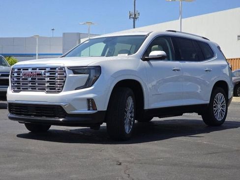 Used 2024 GMC Acadia Denali AWD/4WD image 20
