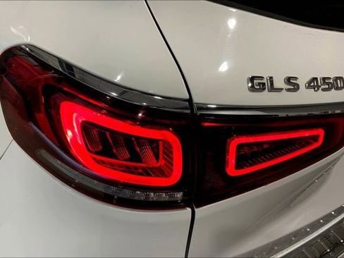 Certified 2022 Mercedes-Benz GLS 450 4MATIC image 28