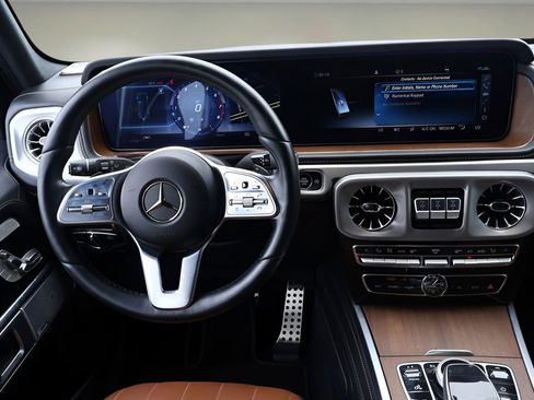 Used 2022 Mercedes-Benz G 550 image 15