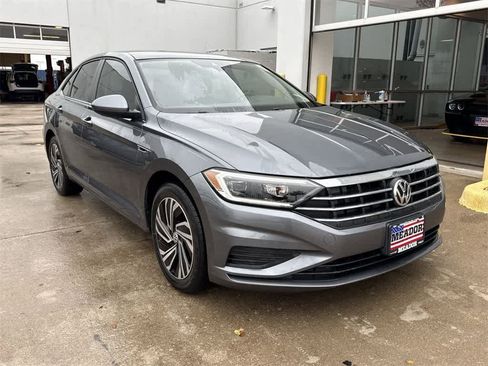 Used 2021 Volkswagen Jetta SEL image 7