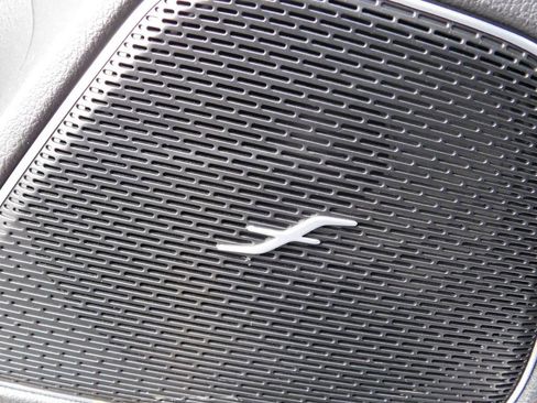 Used 2022 Mercedes-Benz EQB 350 EQB 350 4MATIC Sport Utility 4 image 25