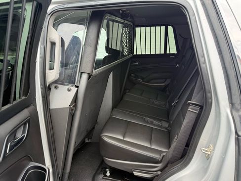 Used 2019 Chevrolet Tahoe 2WD w/ Remote Keyless Entry Package image 21