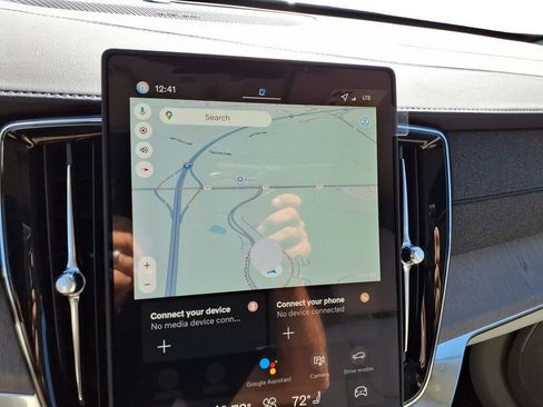 New 2026 Volvo XC90 B6 Ultra image 14