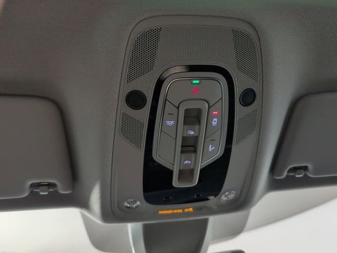 Certified 2025 Audi Q5 2.0T Premium Plus w/ Premium Plus Package image 7