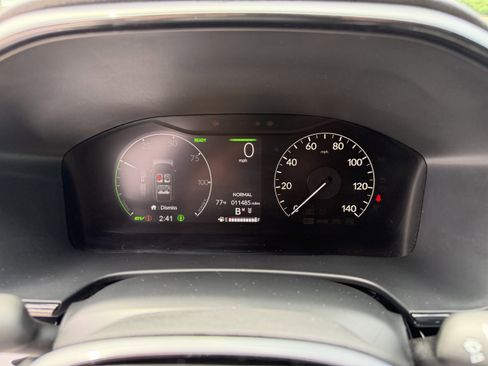 Used 2024 Honda CR-V Sport Touring image 17