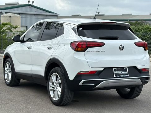 Used 2023 Buick Encore GX Preferred w/ Cold Weather Comfort Package FWD image 9