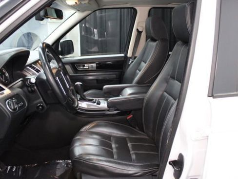 Used 2013 Land Rover Range Rover Sport HSE LUX image 12