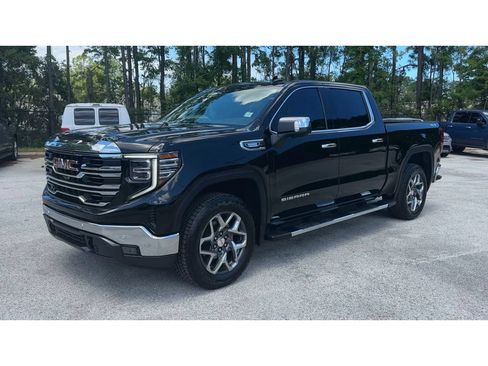 Certified 2025 GMC Sierra 1500 SLT w/ SLT Premium Plus Package AWD/4WD image 4