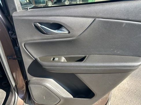 Used 2019 Chevrolet Blazer LT image 36