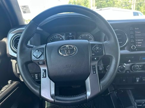 Used 2023 Toyota Tacoma TRD Off-Road AWD/4WD image 21