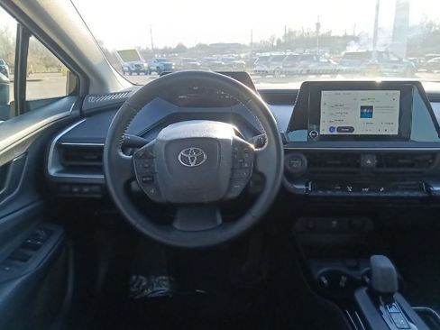 Used 2024 Toyota Prius LE image 25