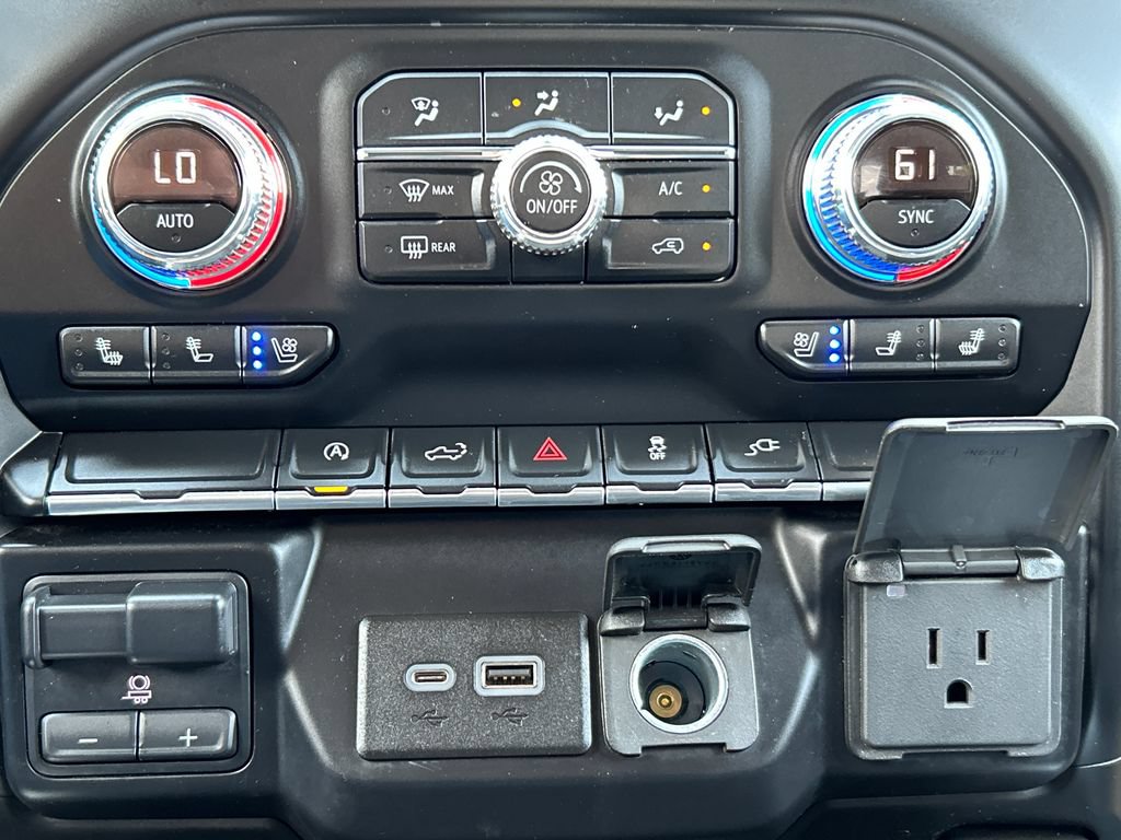 Used 2019 GMC Sierra 1500 SLT w/ SLT Convenience Package AWD/4WD image 13