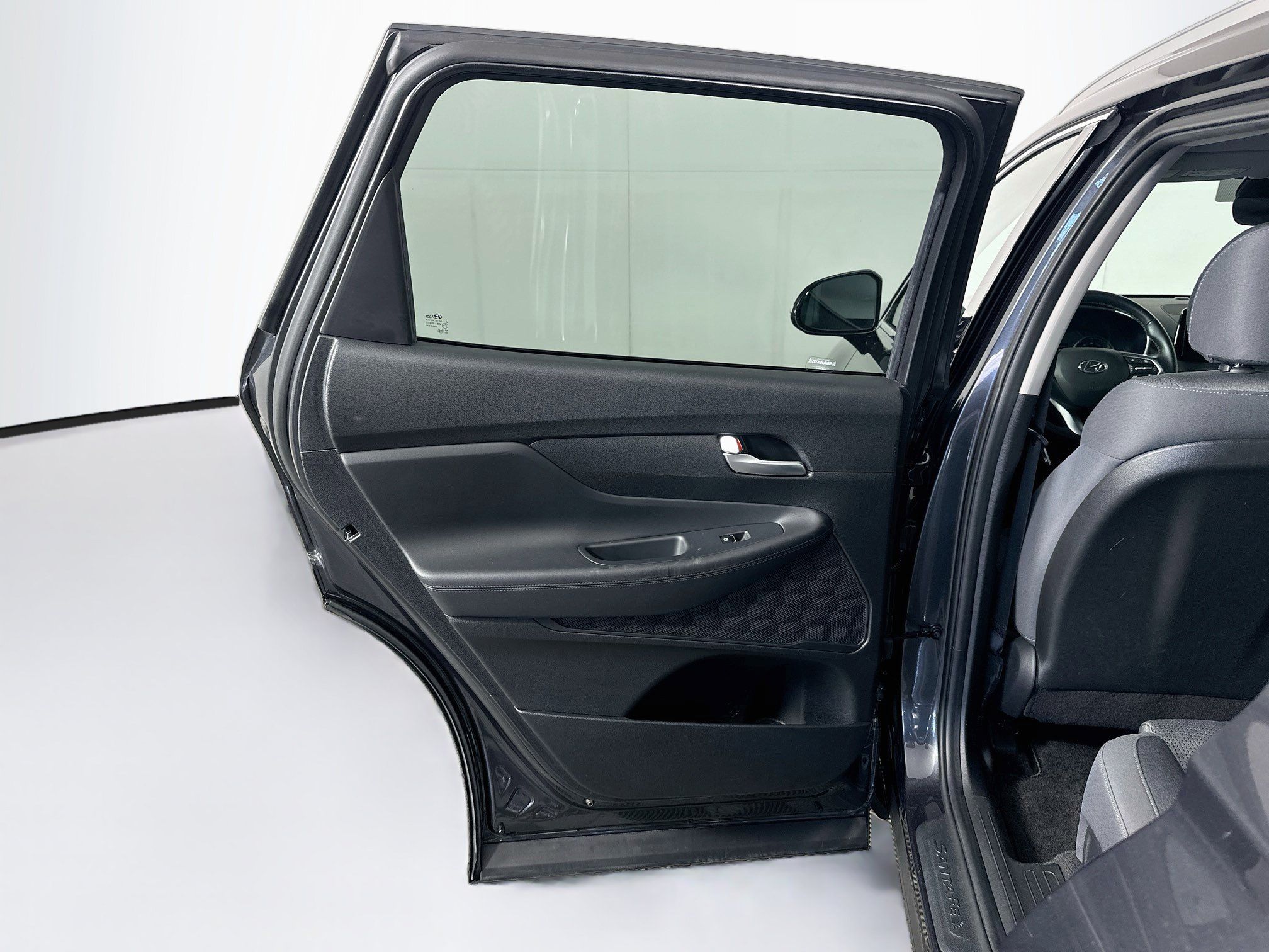 Used 2023 Hyundai Santa Fe SEL FWD image 25