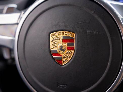 Certified 2015 Porsche 911 GT3 w/ Sound Package Plus RWD image 28