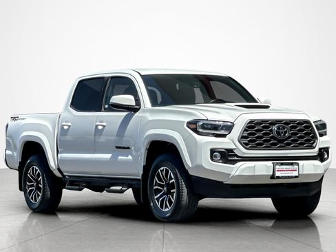 Certified 2022 Toyota Tacoma TRD Sport RWD image 7