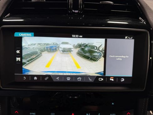 Used 2018 Jaguar F-PACE R-Sport AWD/4WD image 21