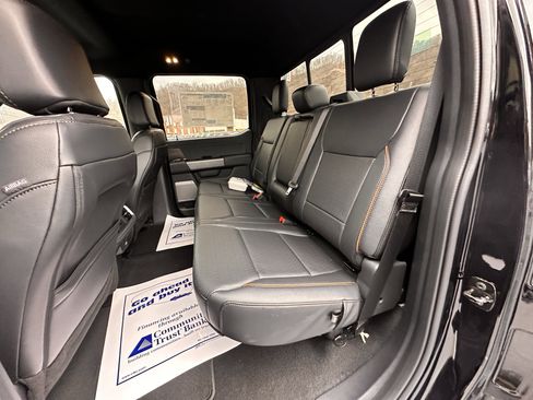 New 2025 Ford F150 Lariat w/ Equipment Group 501A Mid image 21