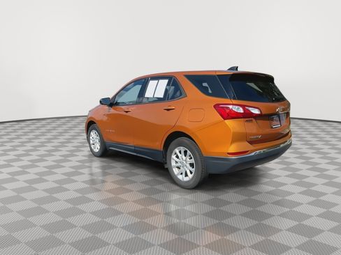Used 2018 Chevrolet Equinox LS image 6