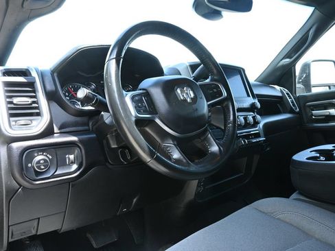 Used 2024 RAM 2500 Big Horn AWD/4WD image 14
