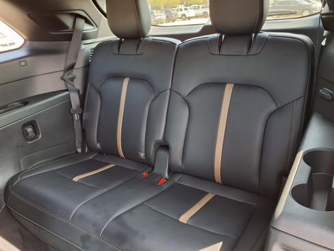 Certified 2024 MAZDA CX-90 3.3 Turbo S w/ Premium Package image 24