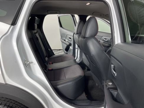 Certified 2025 Nissan Kicks SR FWD image 44