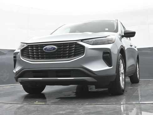 Used 2024 Ford Escape Active w/ Tech Pack #1 FWD image 42