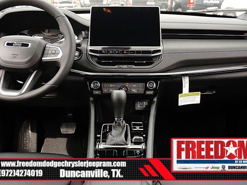 New 2026 Jeep Compass Latitude AWD/4WD image 19