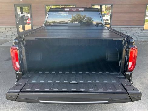 Used 2021 GMC Sierra 1500 Denali w/ Denali Ultimate Package AWD/4WD image 28