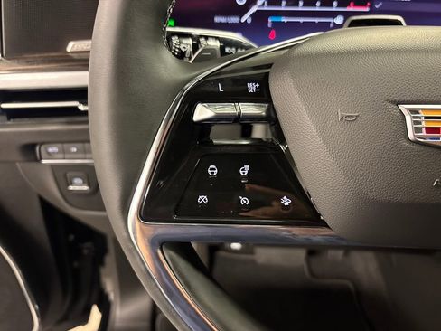 New 2025 Cadillac Escalade Luxury image 41