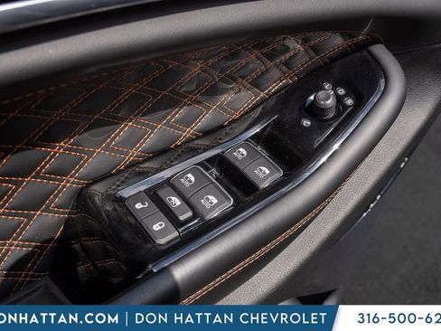 Used 2022 Jeep Grand Cherokee Summit AWD/4WD image 18