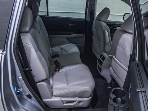 Used 2021 Honda Pilot Touring image 23