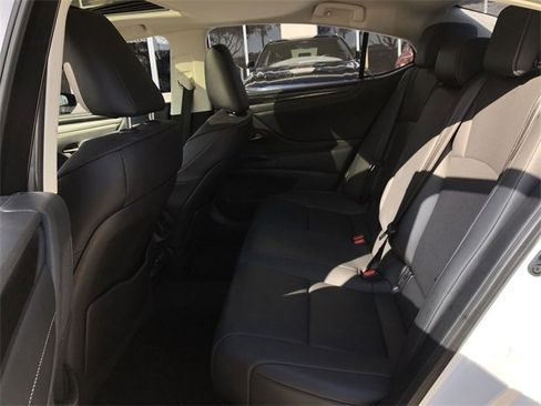 Used 2019 Lexus ES 350 350 image 30