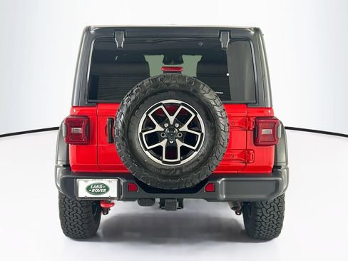 Used 2026 Jeep Wrangler Unlimited Rubicon AWD/4WD image 6